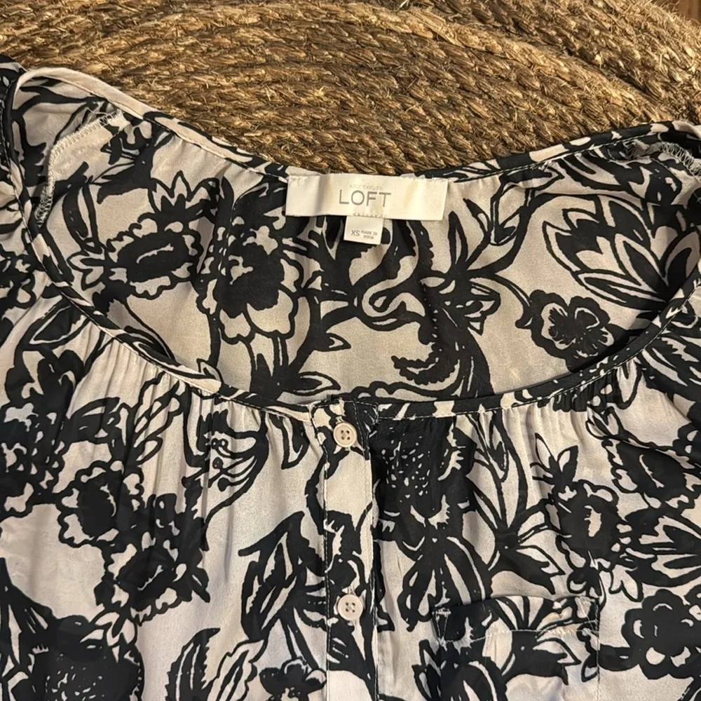 Loft Blouse - Picture 3 of 5